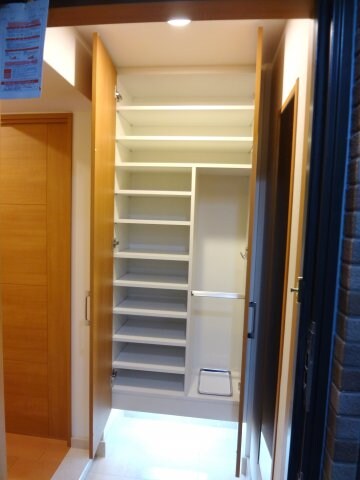 リーガル北堀江の物件内観写真