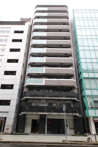 ルーエ本町の物件外観写真