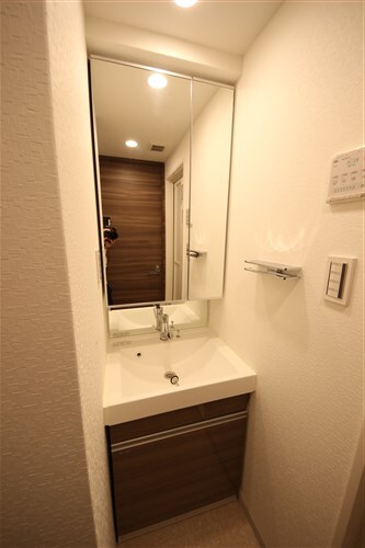 ルーエ本町の物件内観写真