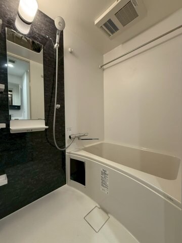 セレニテ日本橋エクラの物件内観写真