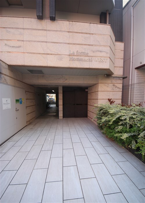 ラ・フォルム本町WESTの物件外観写真