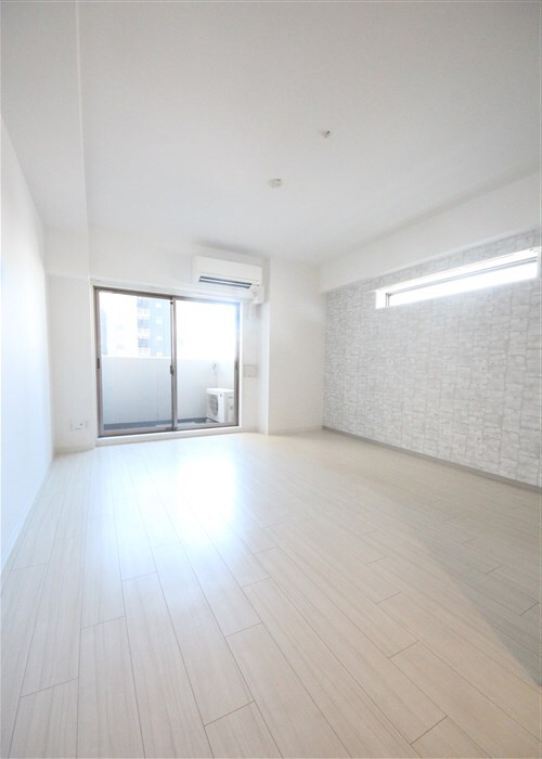 ラ・フォルム本町WESTの物件内観写真