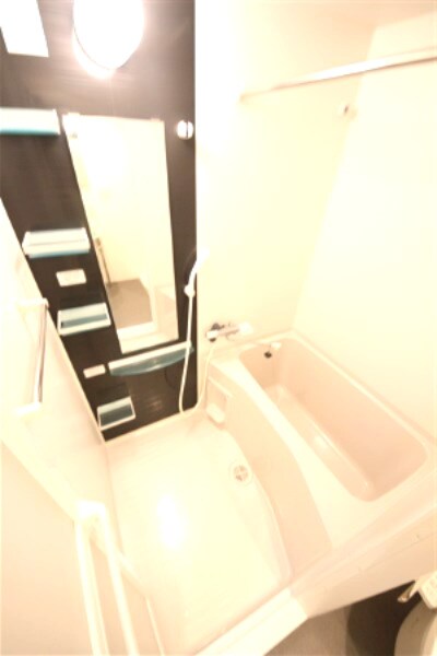 セレニテ上町台の物件内観写真