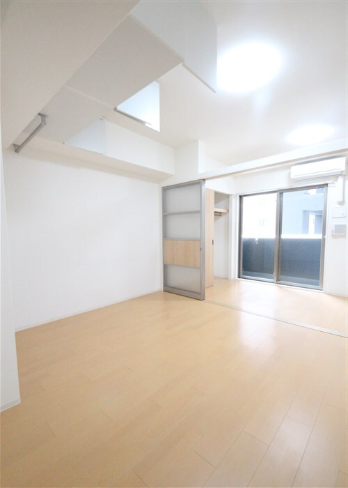 SERENiTE北浜の物件内観写真