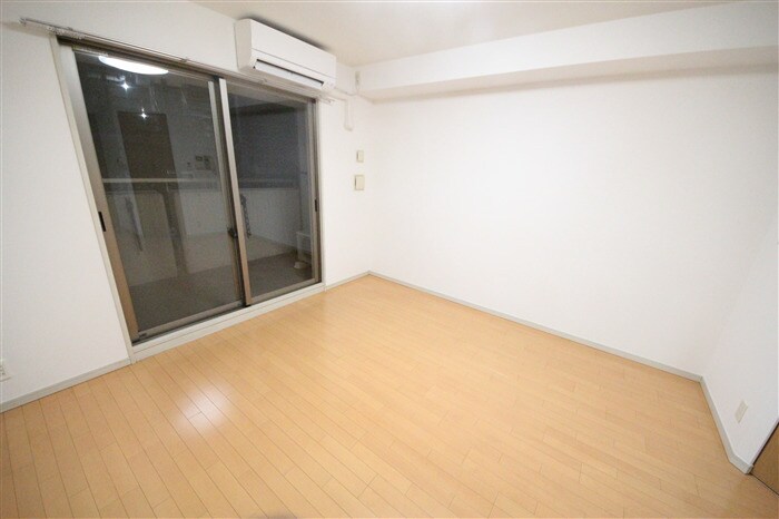 レジディア靭公園の物件内観写真