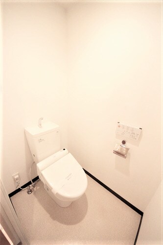 レジディア靭公園の物件内観写真