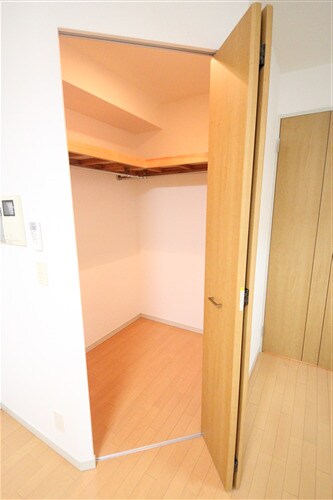 レジディア靭公園の物件内観写真