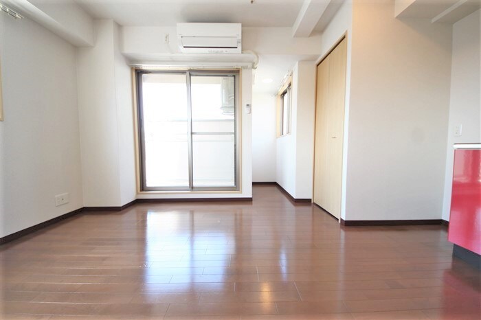 コンフォール南森町の物件内観写真