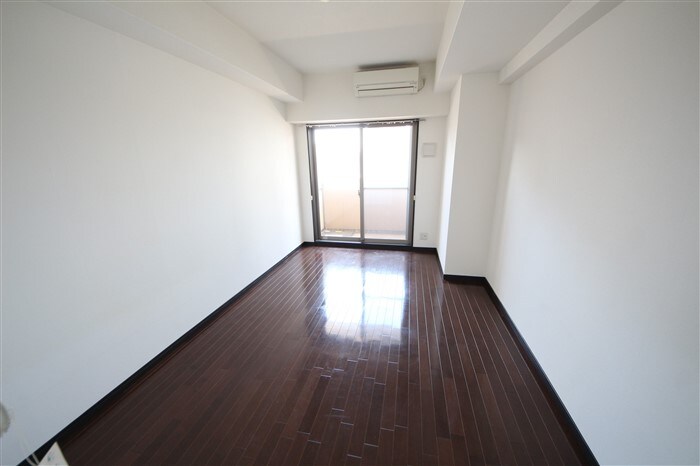 ロイヤルレジデンス新大阪の物件内観写真