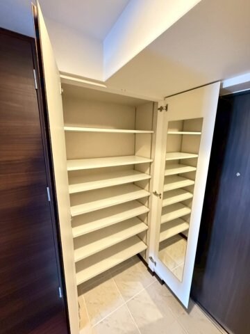 グランカーサ難波元町の物件内観写真