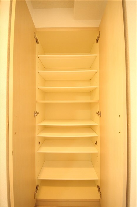 アスリート本町リバーウエストの物件内観写真