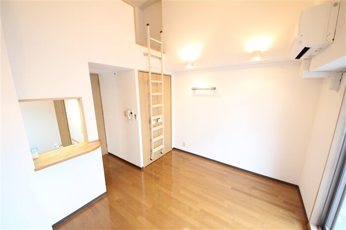 レジディア天神橋の物件内観写真