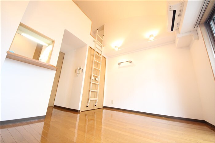 レジディア天神橋の物件内観写真