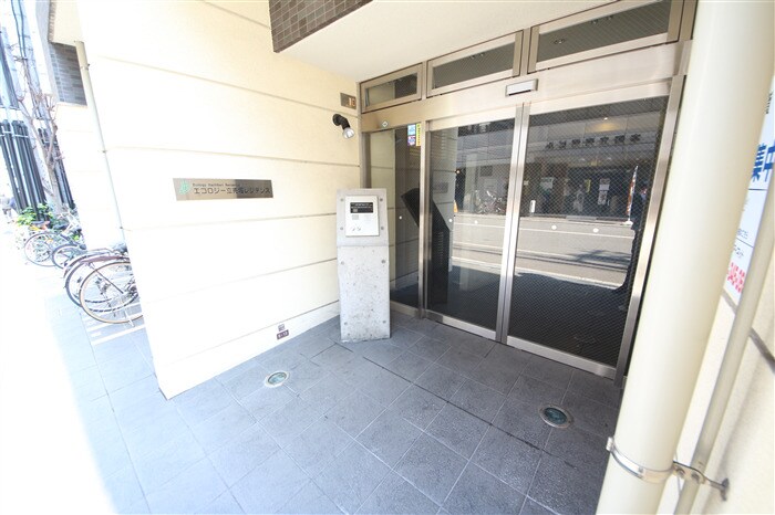 レジデンス本町の物件外観写真