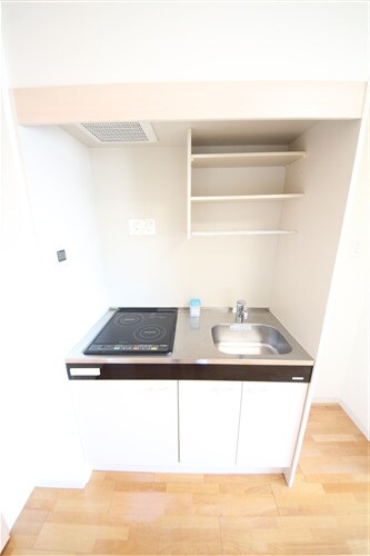 レジデンス本町の物件内観写真