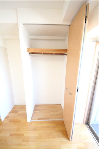 レジデンス本町の物件内観写真