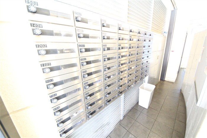 レジデンス本町の物件内観写真