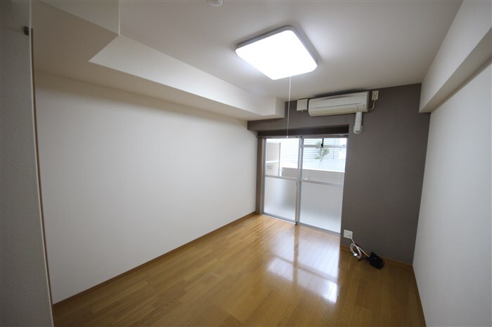 レインボーコート立売堀の物件内観写真