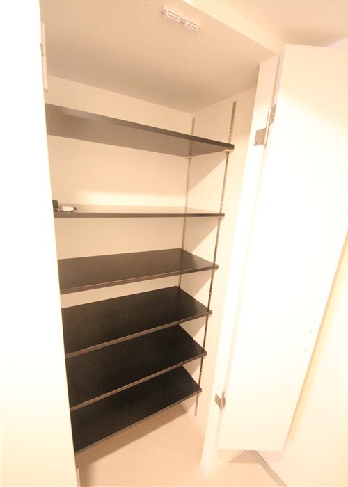 セレニテフラン難波の物件内観写真