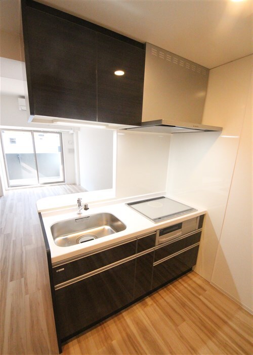 セレニテフラン難波の物件内観写真