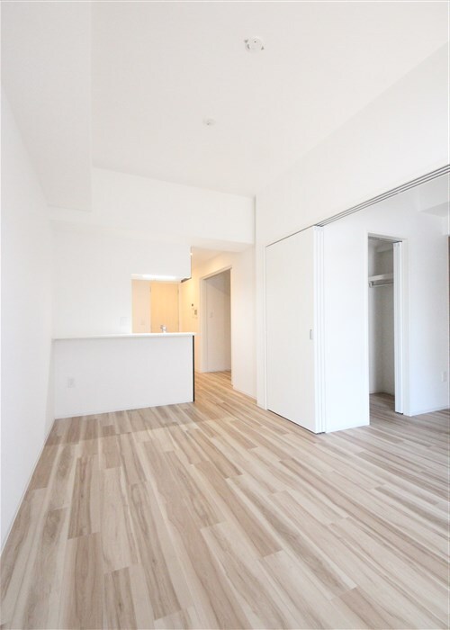 セレニテフラン難波の物件内観写真