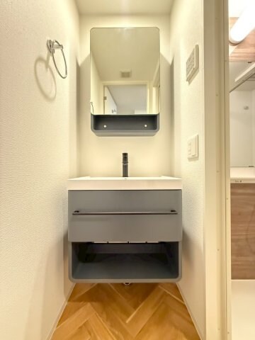 セレニテ難波グランデシュッドの物件内観写真