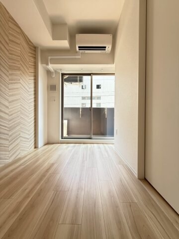 セレニテ難波グランデシュッドの物件内観写真