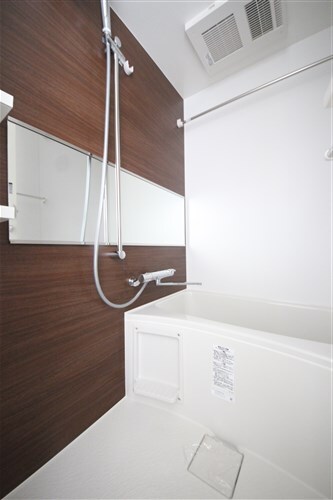 レオンコンフォート難波クレアの物件内観写真