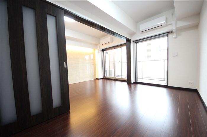 グランカーサ新大阪SOUTHの物件内観写真