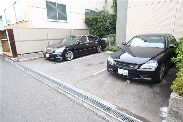 ラ・エスペランサの物件外観写真