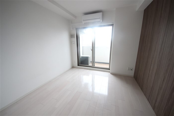 アドバンス西梅田ラシュレの物件内観写真