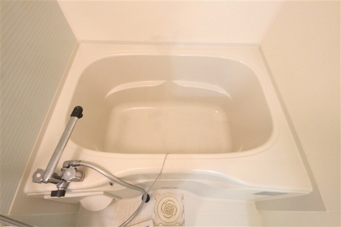 ファーストフィオーレ本町イーストの物件内観写真