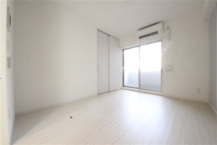 ファーストフィオーレ本町イーストの物件内観写真