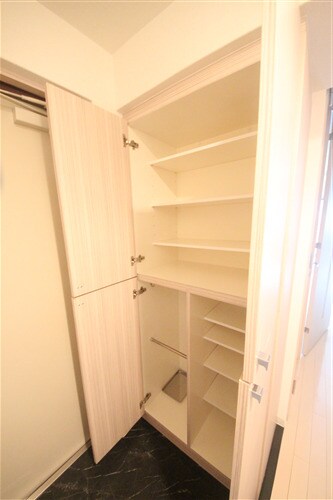 CITY SPIRE堺筋本町(リトルリバー本町橋)の物件内観写真