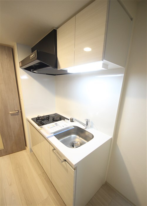 ファステート難波デラックスの物件内観写真