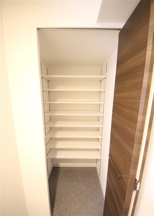 MELDIA CREST TAPP NAMBA-WESTの物件内観写真