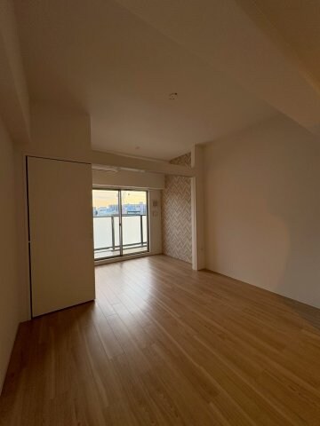 セレニテ夕陽丘エクラの物件内観写真