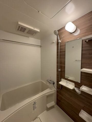 セレニテ夕陽丘エクラの物件内観写真