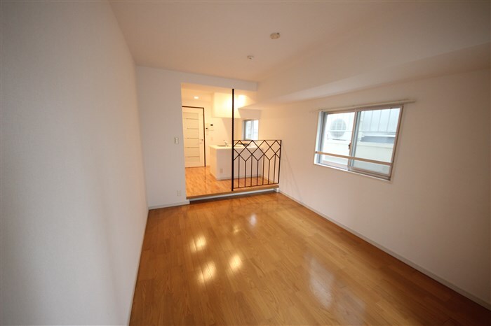 プレサンスＮＥＯ中之島公園の物件内観写真