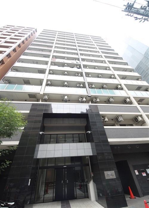 アーデンタワー本町イーストの物件外観写真