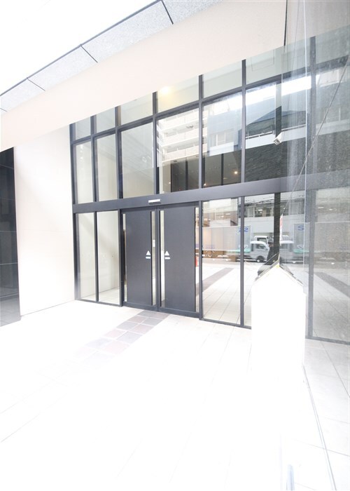 アーデンタワー本町イーストの物件外観写真