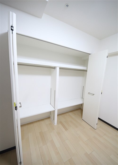 アーデンタワー本町イーストの物件内観写真