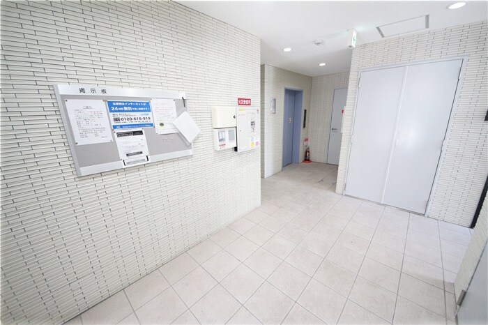 グランエクラ天下茶屋の物件外観写真