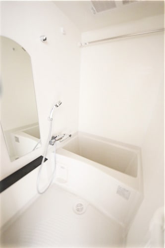 プレサンスOSAKA DOMECITY　クロスティの物件内観写真