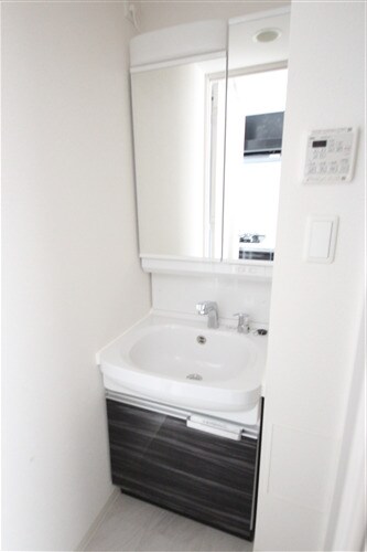 プレサンスOSAKA DOMECITY　クロスティの物件内観写真