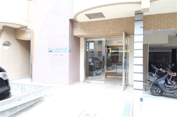 ライブコート北梅田の物件外観写真