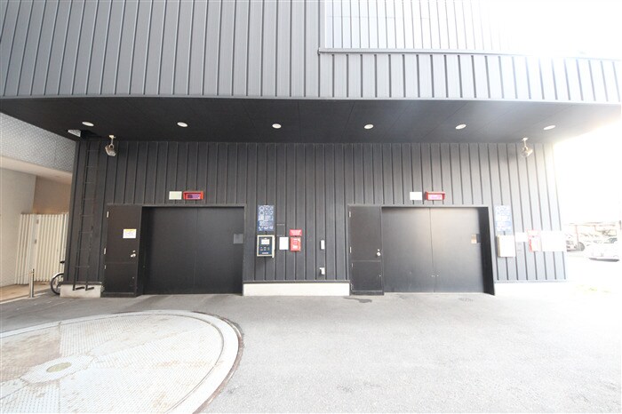 アーデンタワー南堀江の物件外観写真