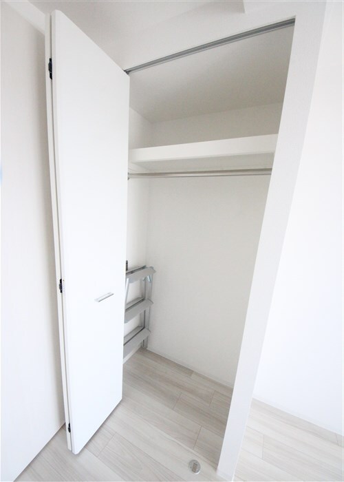 セレニテ九条リアンの物件内観写真