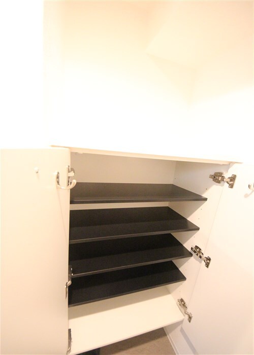 セレニテ九条リアンの物件内観写真