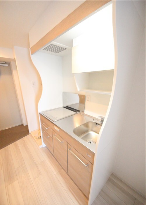 セレニテ九条リアンの物件内観写真